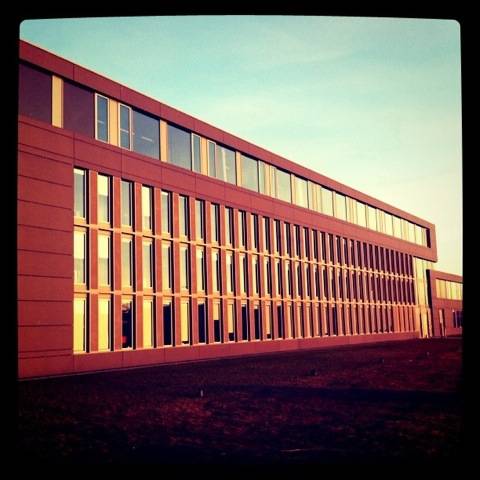 Bild der neuen Fachhochschule Mainz